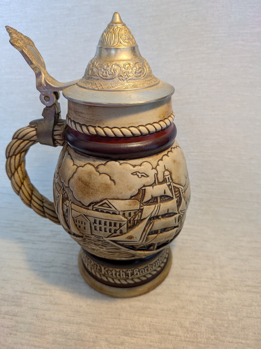 AVON 1977 Ornate Ceramic Beer Stein with Pewter Lid - Tall Ships,Ivory and Brown - Picture 3 of 16